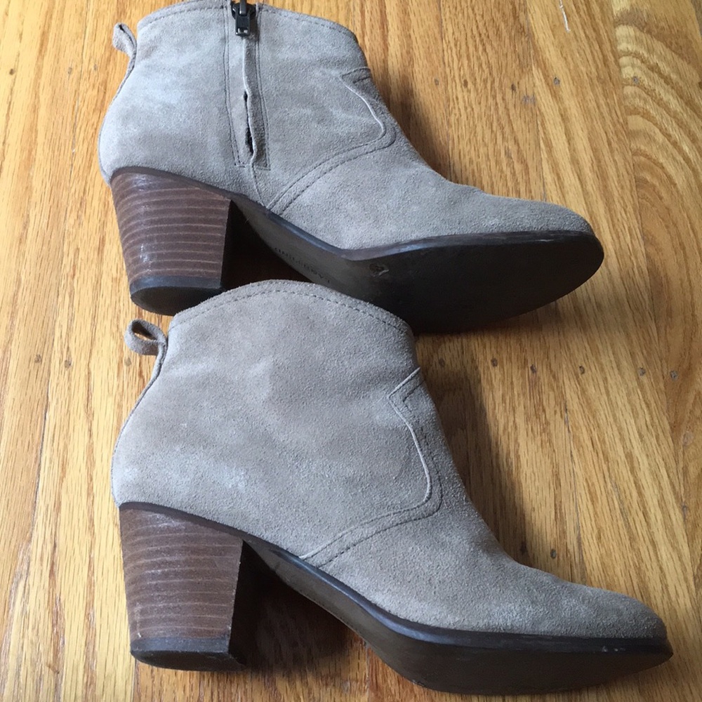 Land End Booties - Picture 2 of 5